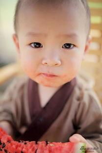 吃瓜娃子图片,揭秘网络红人的魅力与争议