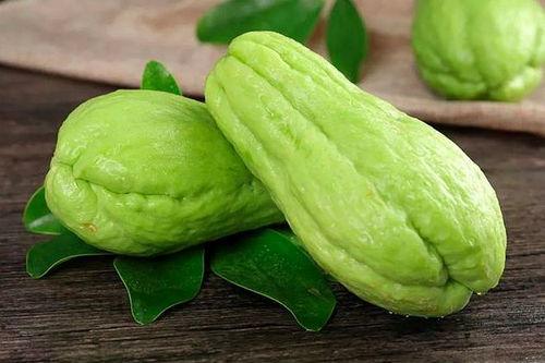 大勇吃佛手瓜,大勇的佛手瓜美食之旅