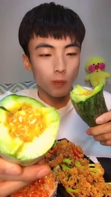 吃奇怪瓜视频,揭秘那些令人惊叹的奇异瓜果之旅