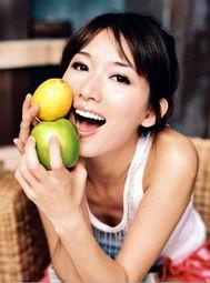 江苏女骑吃瓜,揭秘网络热议背后的真相  第3张